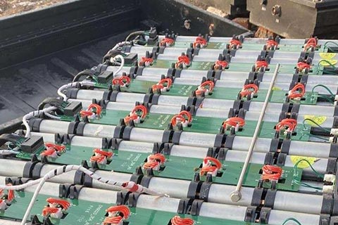 唐山丰南正规公司高价收锂电池-高价钛酸锂电池回收